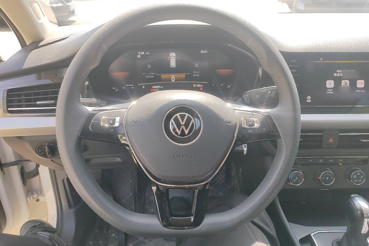 Volkswagen Lavida 2022 car image #11