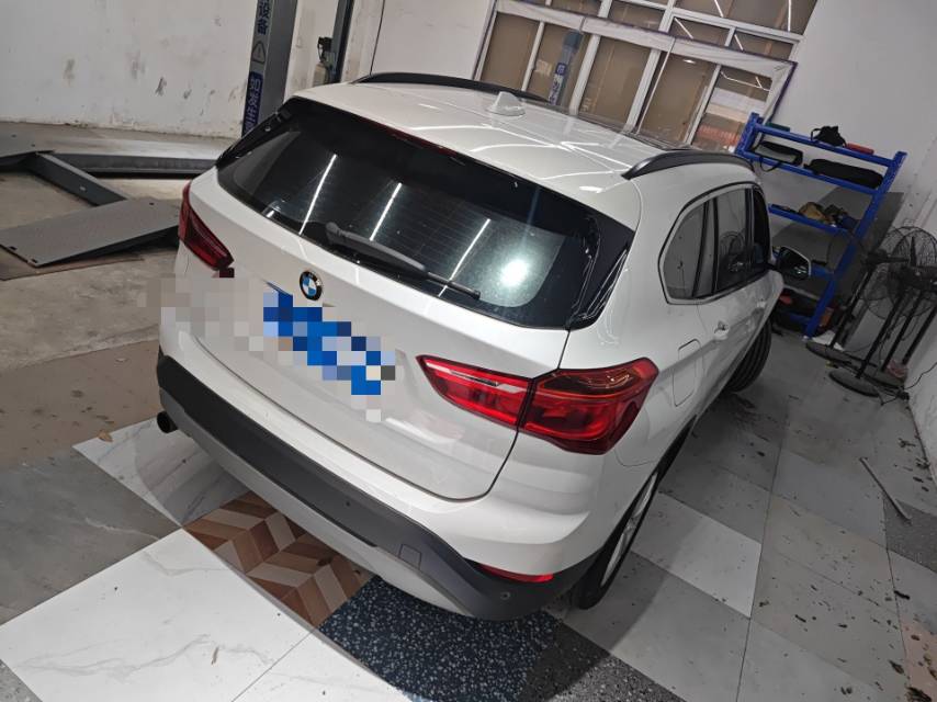 BMW X1 2018 #4 BMW X1 2018 car image #4