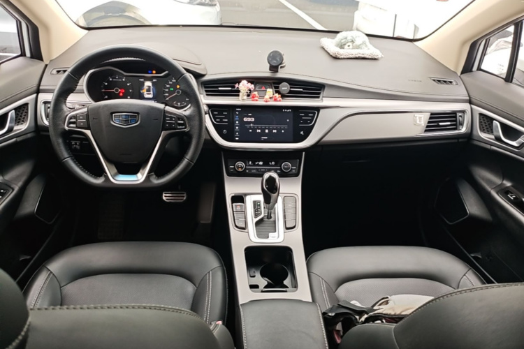 GEELY Emgrand GS 2019 #10 GEELY Emgrand GS 2019 immagine di auto #10