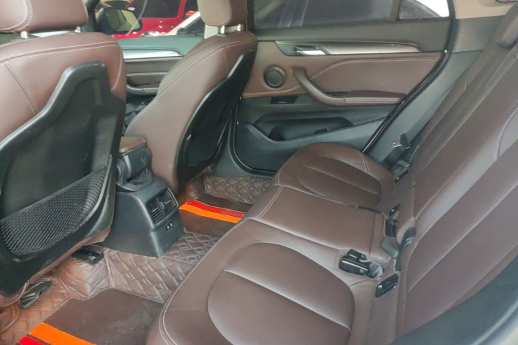 BMW X1 2019 car image #17