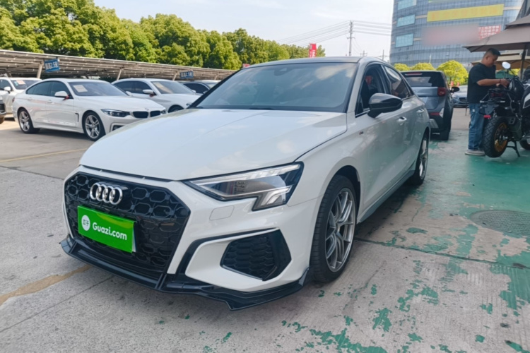 Audi A3 2023 car image #2