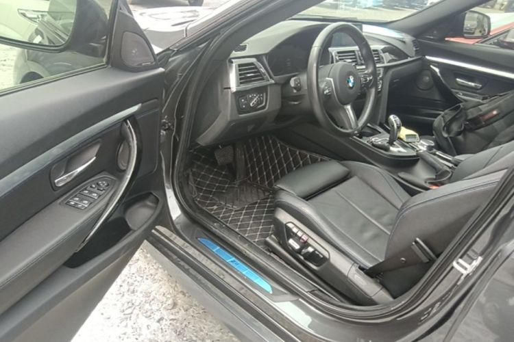 BMW 3 Series GT 2020 car image #16