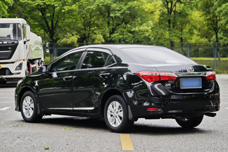 Toyota Corolla 2016 #6 Toyota Corolla 2016 car image #6