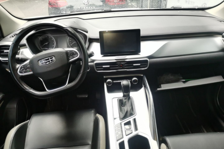 GEELY Coolray 2020 #10 GEELY Coolray 2020 car image #10
