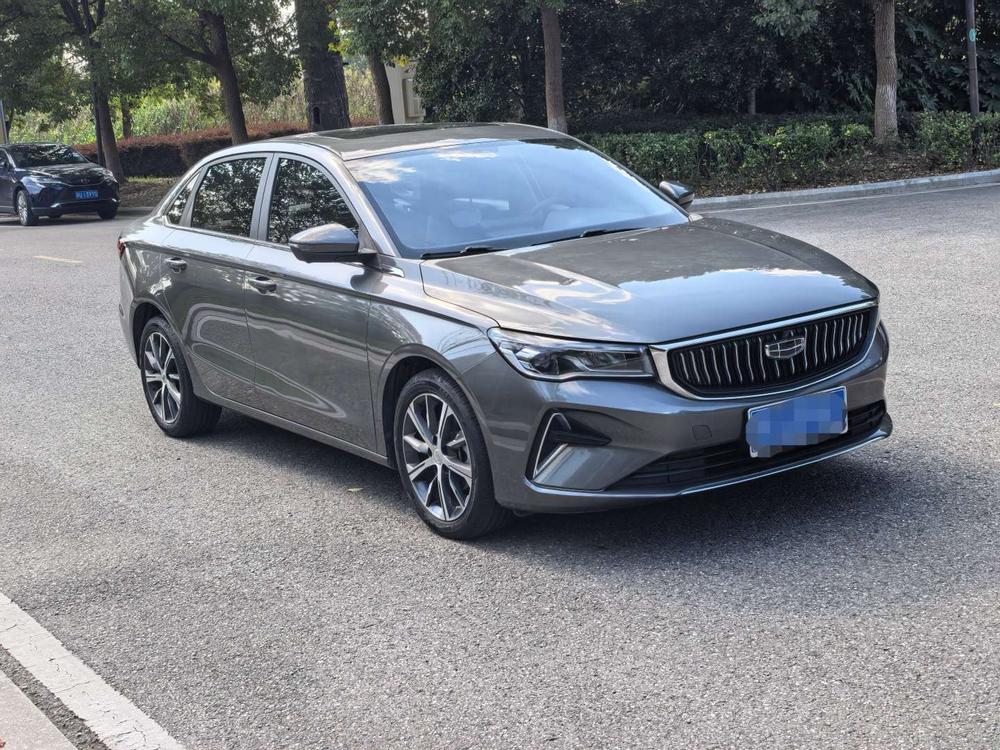 GEELY Emgrand 2023 car image #2