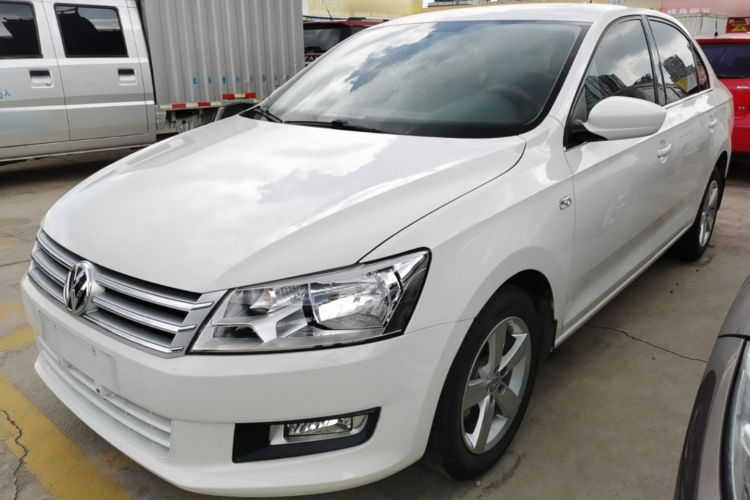 Volkswagen Santana 2016 car image #2