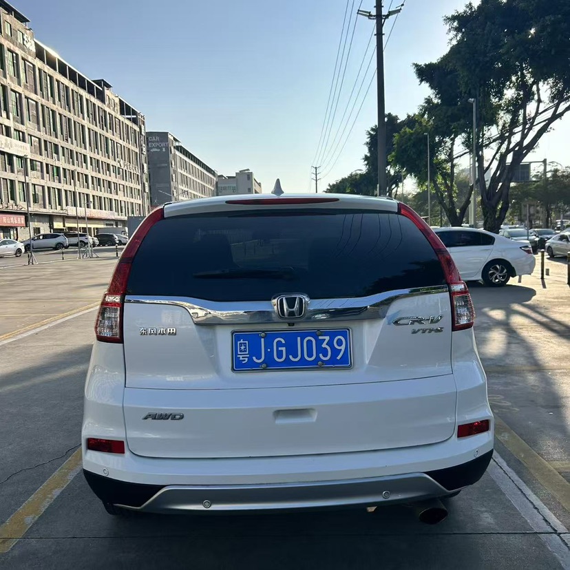 Honda CR-V 2016 #9 Honda CR-V 2016 car image #9