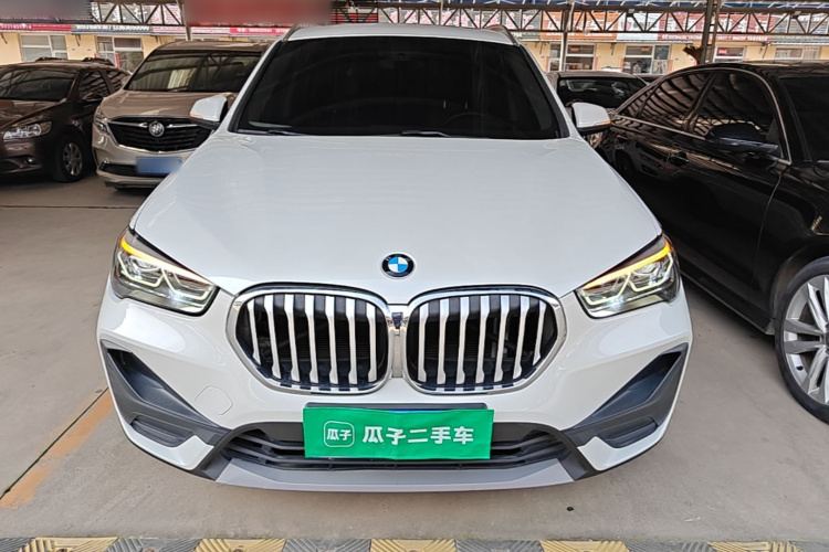 BMW X1 2020 #3 BMW X1 2020 car image #3