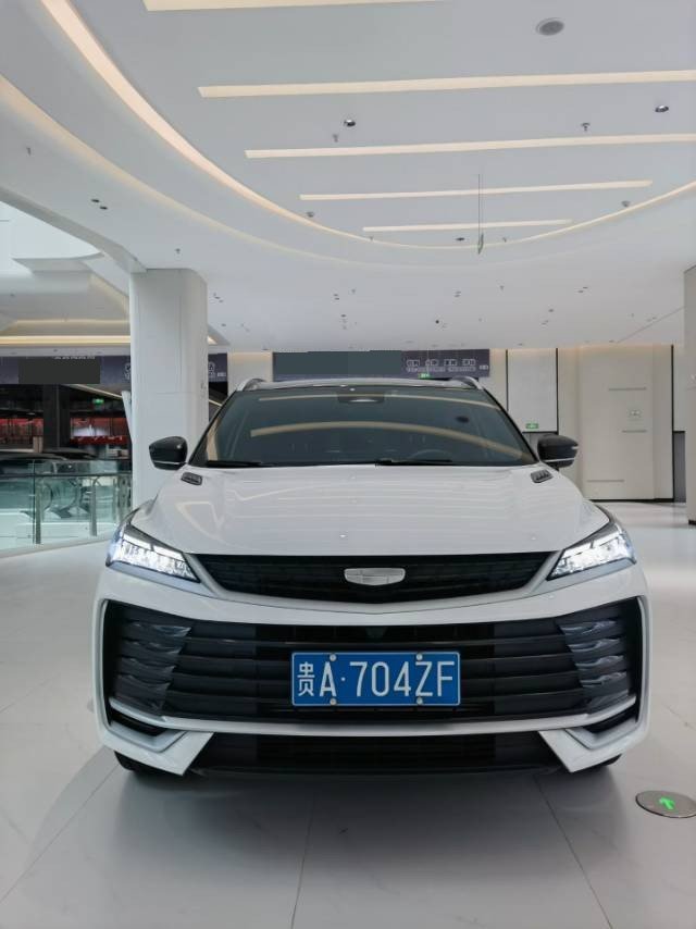 GEELY Coolray 2025 #2 GEELY Coolray 2025 car image #2