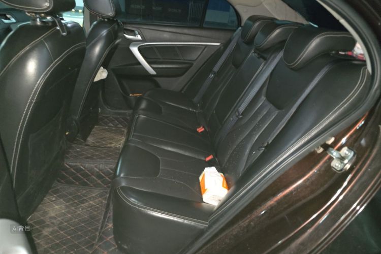 GEELY Emgrand 2015 car image #19