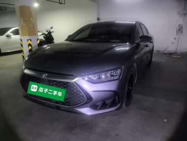 BYD Han 2024 immagine di auto 