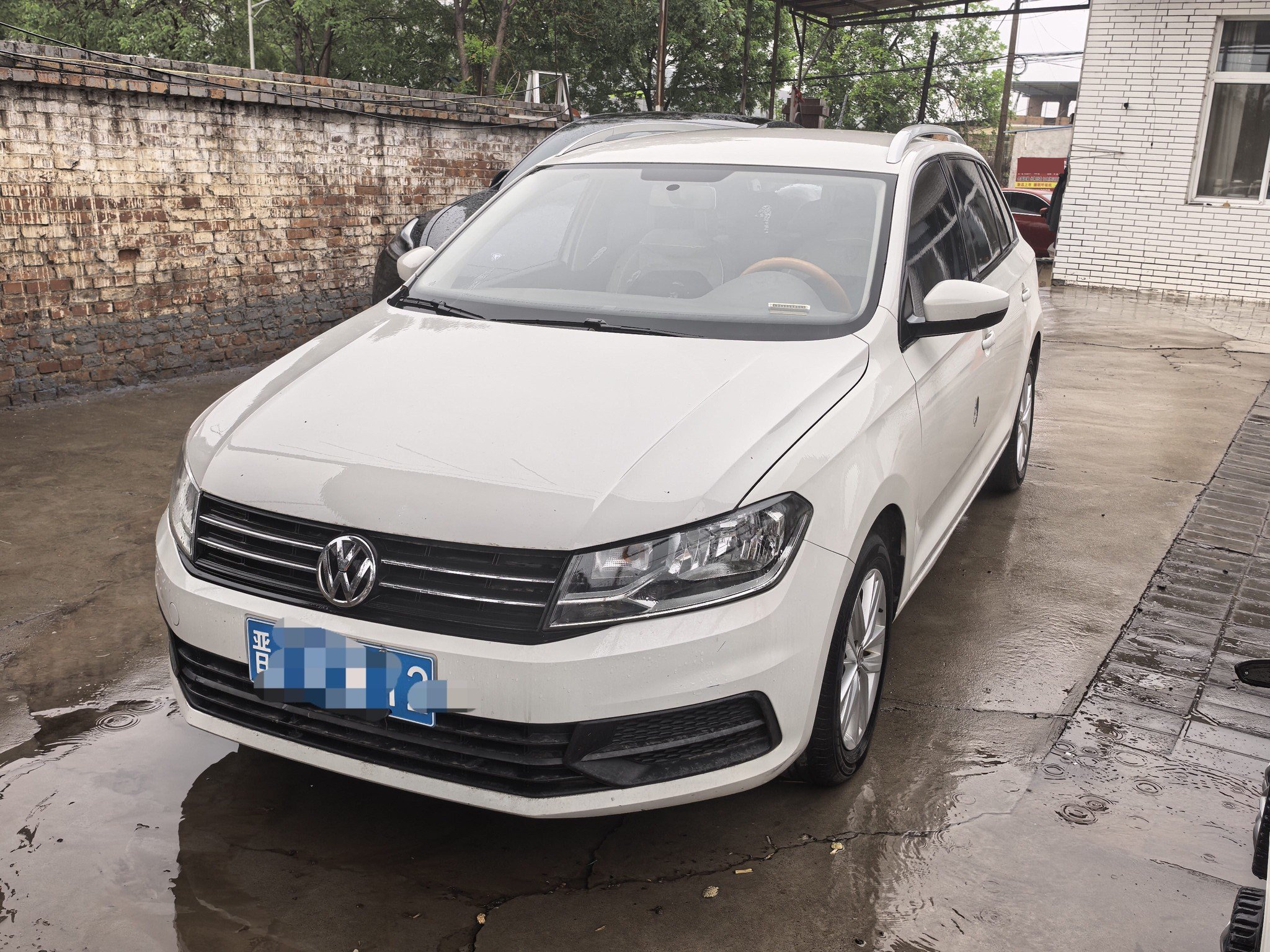 Volkswagen Santana 2018 car image 