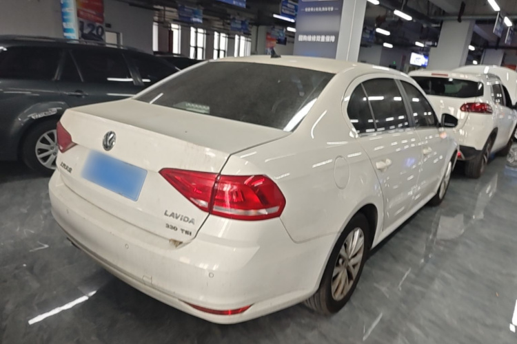 Volkswagen Lavida 2018 car image #7