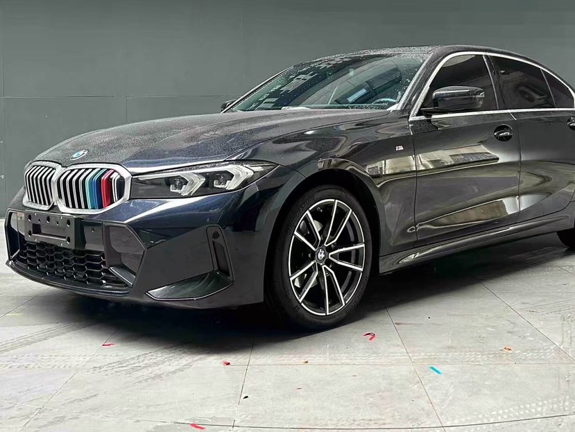 BMW 3 Series 2024 car image 