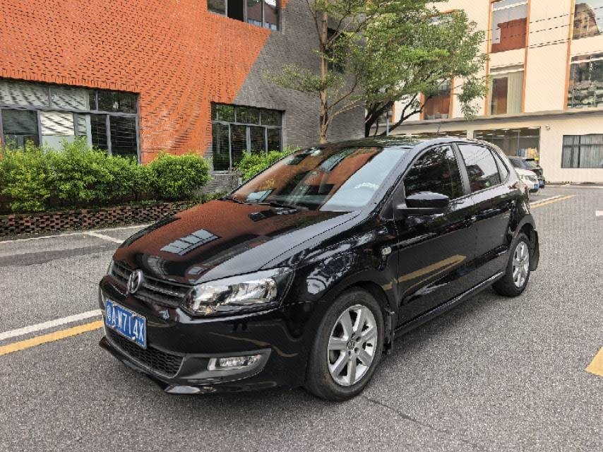 Volkswagen Polo 2012 Volkswagen Polo 2012 car image