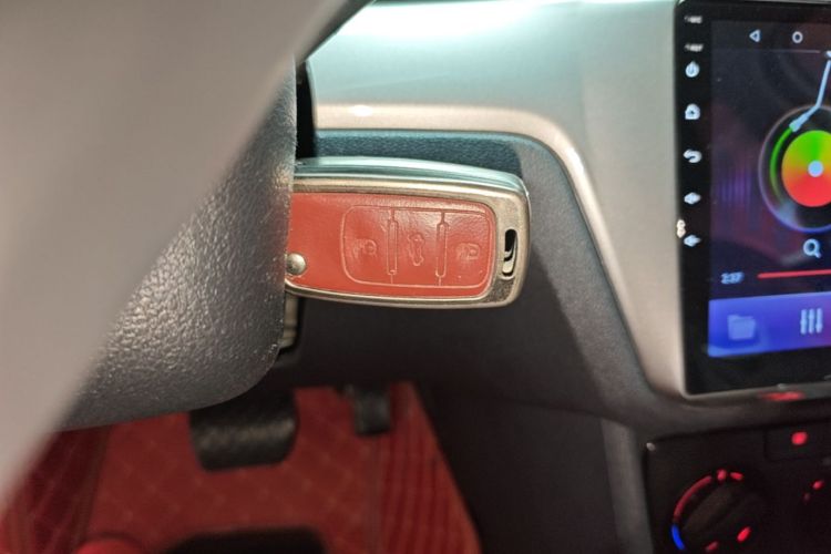 Volkswagen Lavida 2017 car image #9