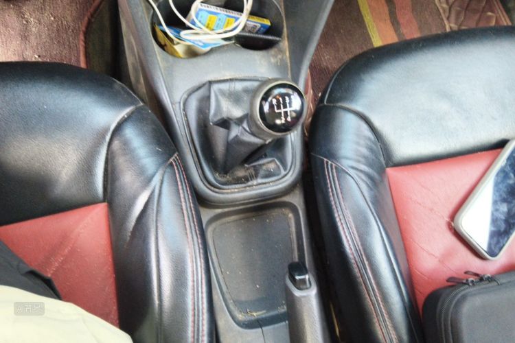 Volkswagen Polo 2015 car image #16
