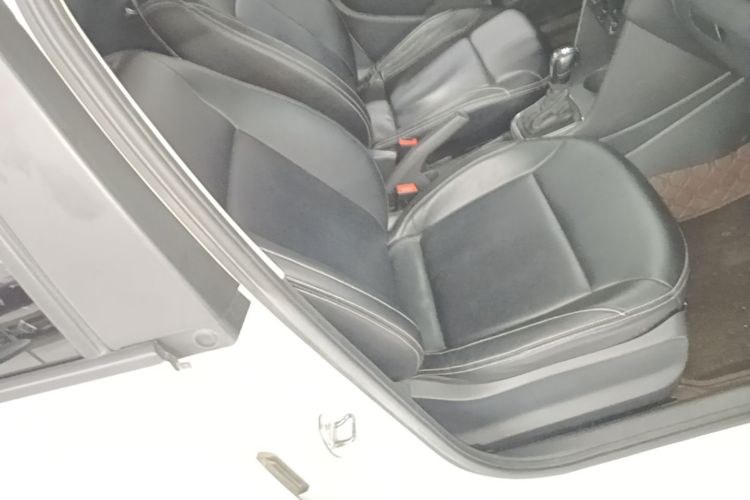Volkswagen Polo 2019 #24 Volkswagen Polo 2019 car image #24
