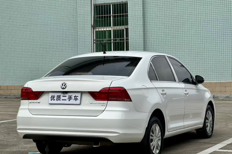 Volkswagen Santana 2016 car image #6