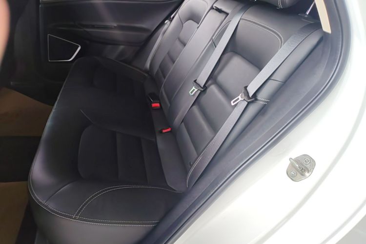 GEELY Emgrand GL 2019 car image #17
