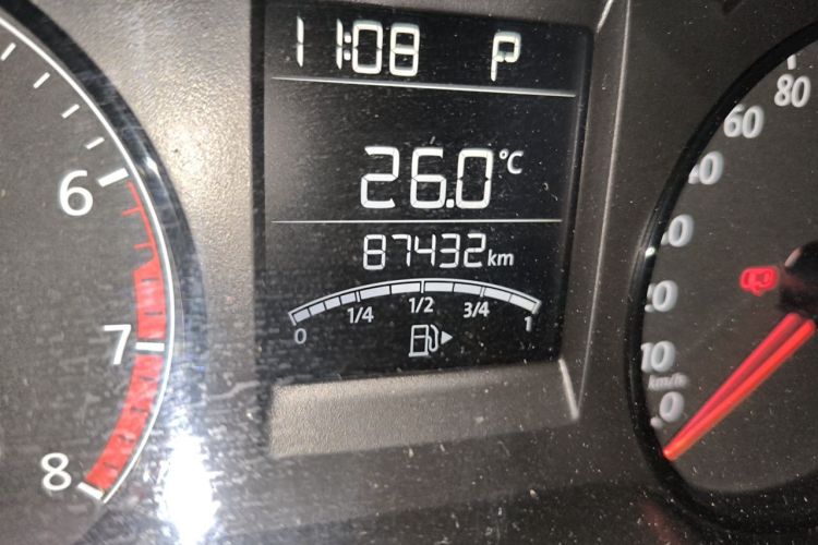 Volkswagen Polo 2017 #8 Volkswagen Polo 2017 car image #8