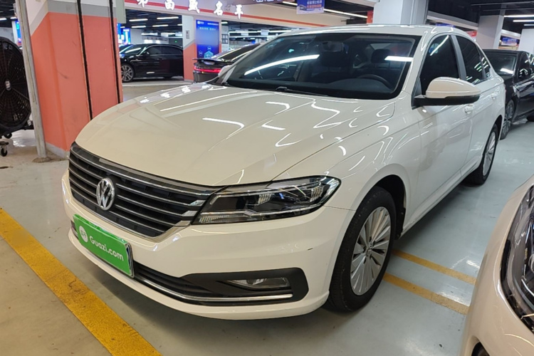 Volkswagen Lavida 2020 car image #2