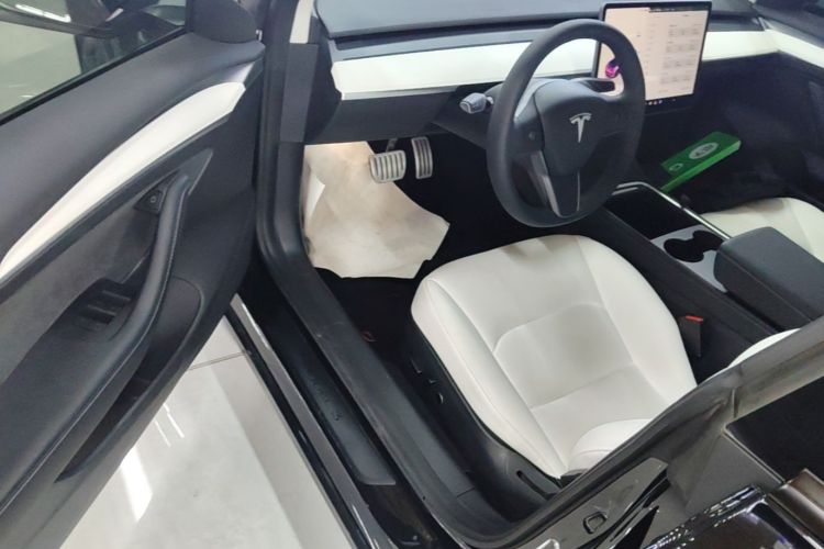 Tesla Model 3 2023 #16 Tesla Model 3 2023 car image #16