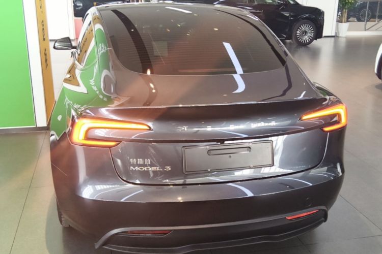 Tesla Model 3 2025 #6 Tesla Model 3 2025 car image #6