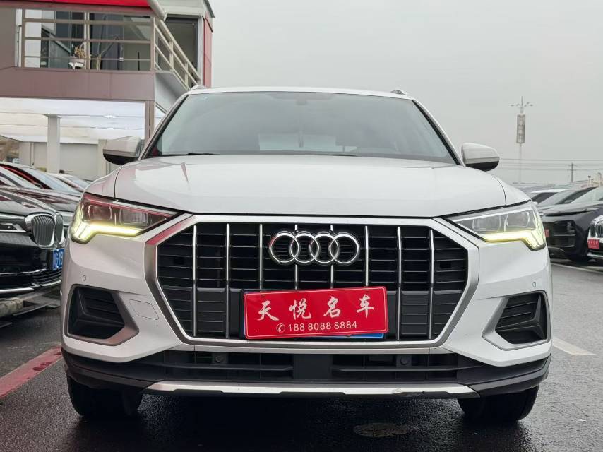 Audi Q3 2019 #4 Audi Q3 2019 car image #4