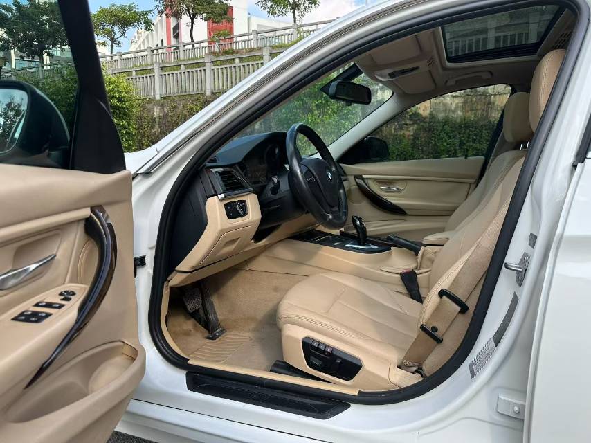 BMW 3 Series 2013 image de voiture #4