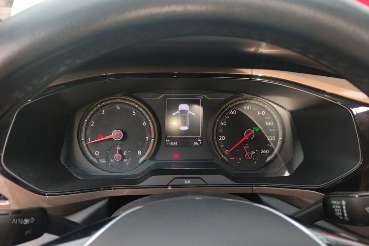Volkswagen Tharu 2020 car image #13