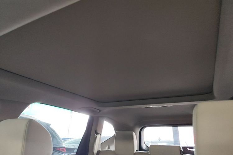Honda CR-V 2019 car image #18