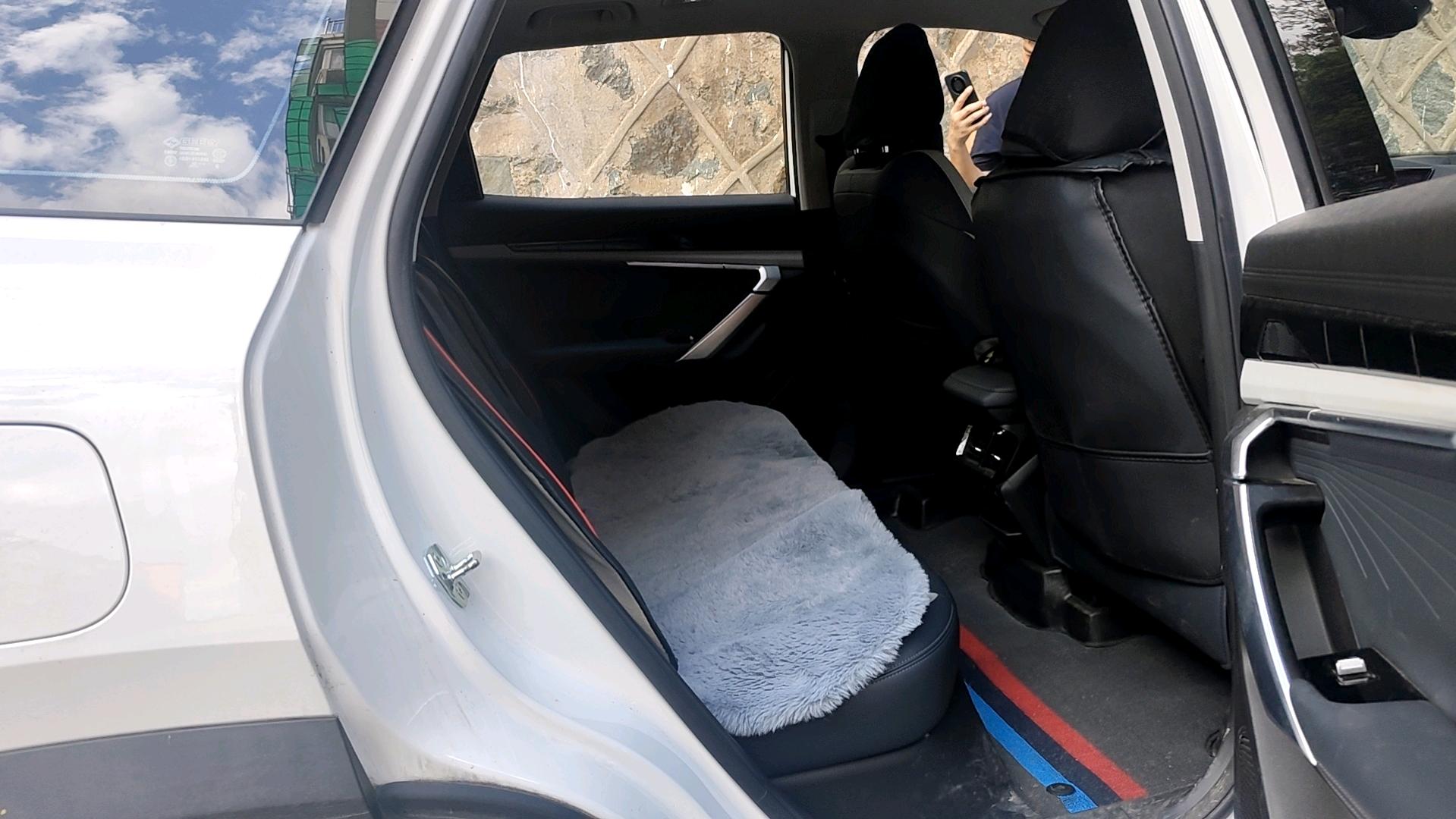 GEELY Boyue L 2023 car image #4