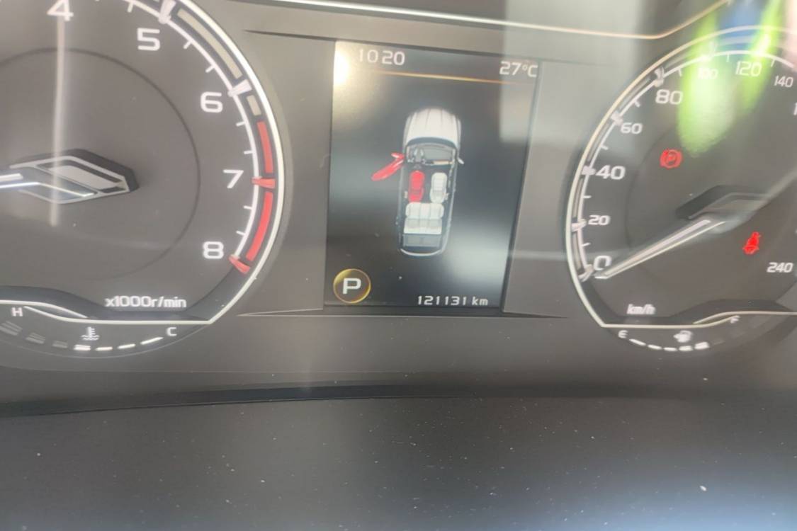 GEELY Coolray 2021 #25 GEELY Coolray 2021 car image #25