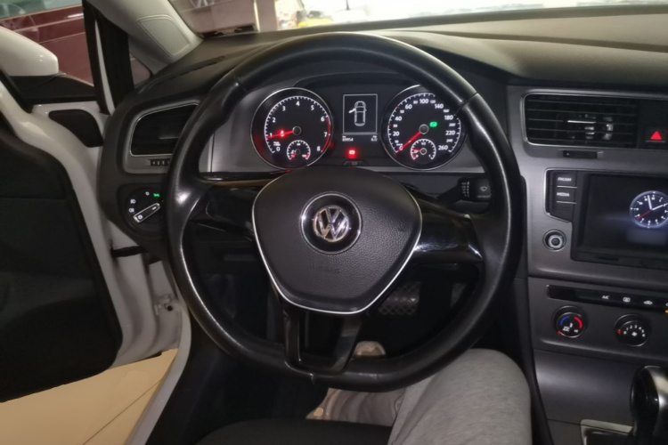 Volkswagen Golf 2015 #11 Volkswagen Golf 2015 car image #11