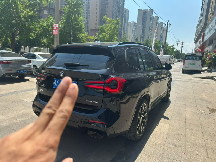BMW X3 2024 car image #4