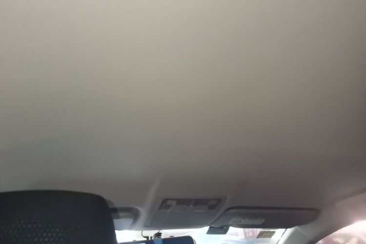 Toyota Corolla 2017 #20 Toyota Corolla 2017 car image #20