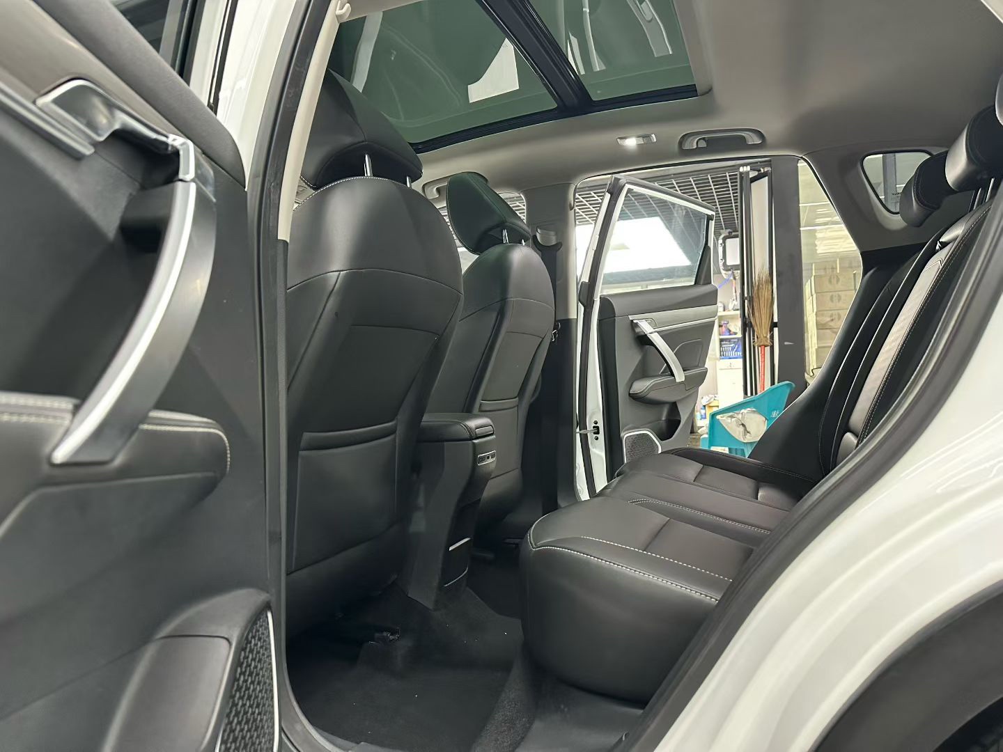 GEELY Coolray 2020 #6 GEELY Coolray 2020 car image #6