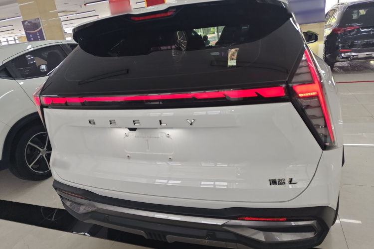 GEELY Boyue L 2024 image de voiture #6