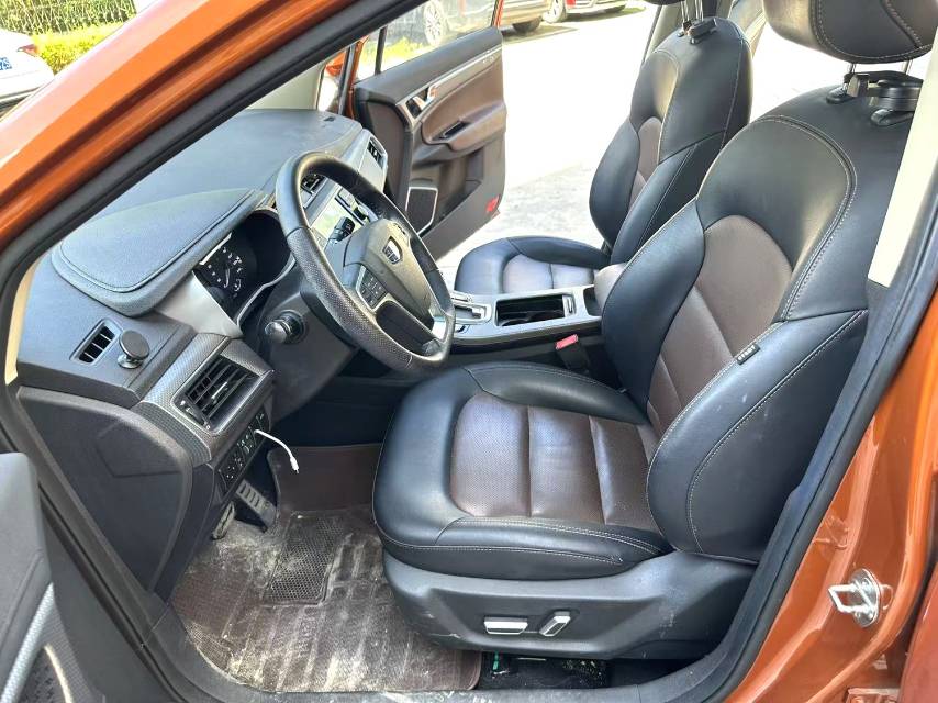 GEELY Emgrand GS 2016 car image #3