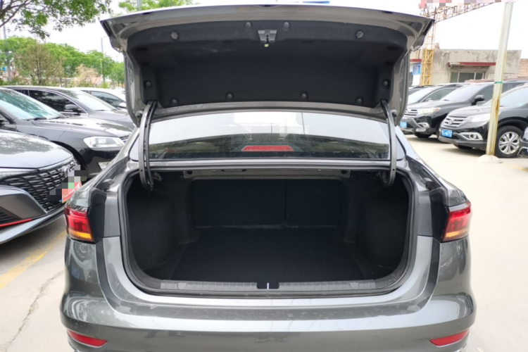GEELY Emgrand 2023 car image #19