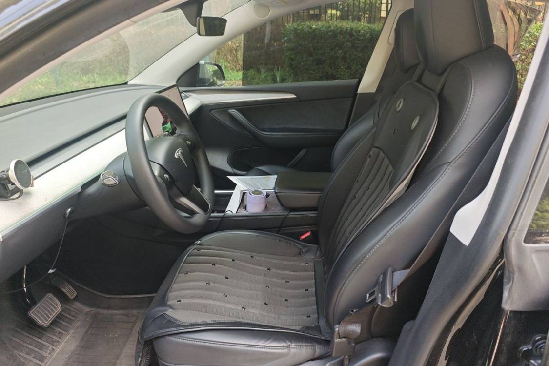Tesla Model Y 2024 #18 Tesla Model Y 2024 صورة سيارة #18