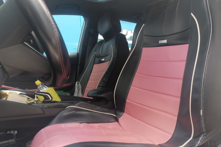 GEELY Coolray 2023 immagine di auto #17