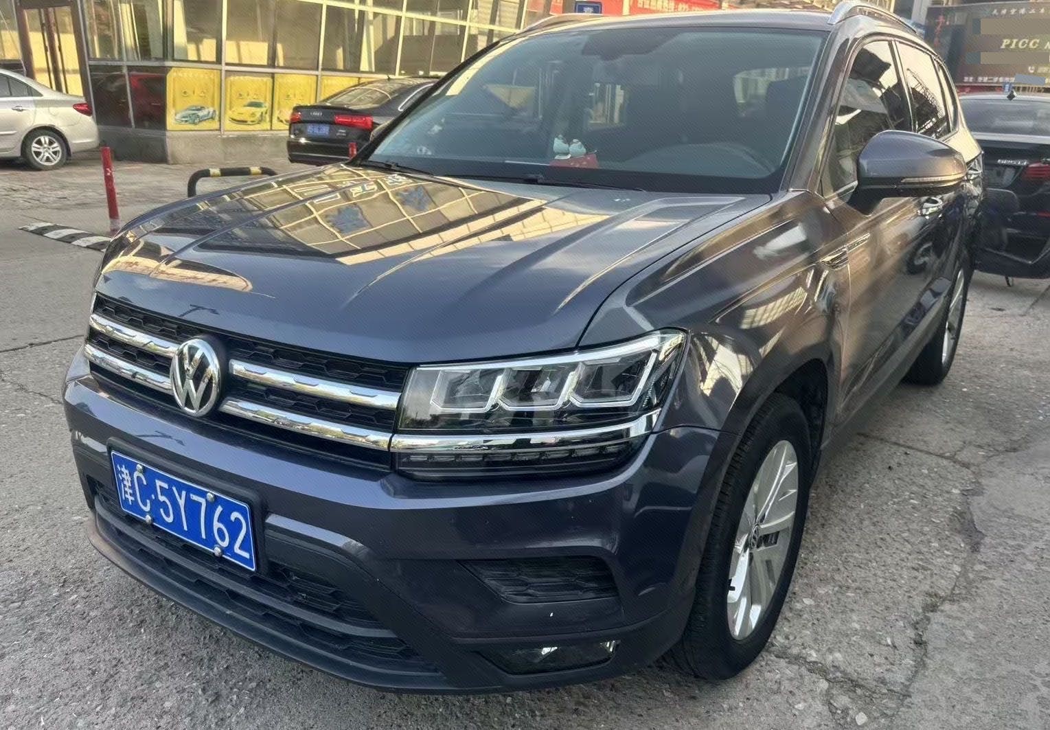 2019 изображение автомобиля 