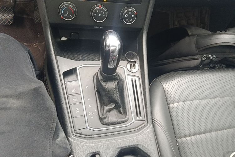 Volkswagen Lavida 2022 car image #15