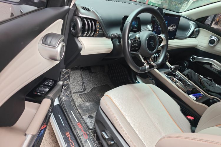 BYD Yuan Plus 2023 صورة سيارة #13