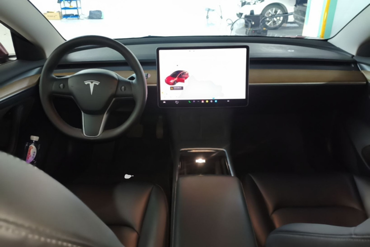 Tesla Model 3 2021 #10 Tesla Model 3 2021 car image #10
