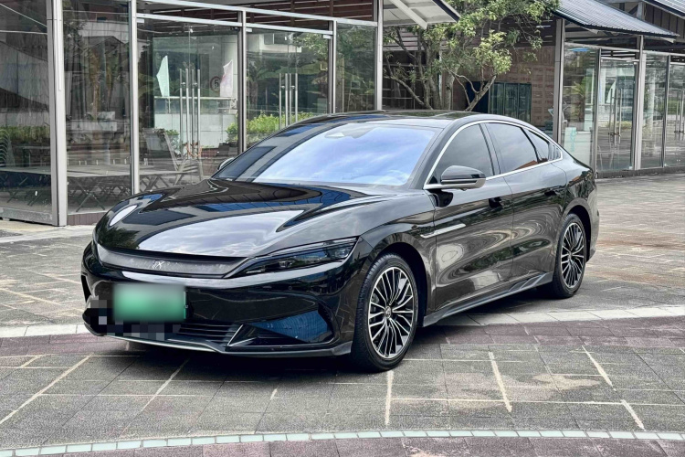 BYD Han 2023 car image #2