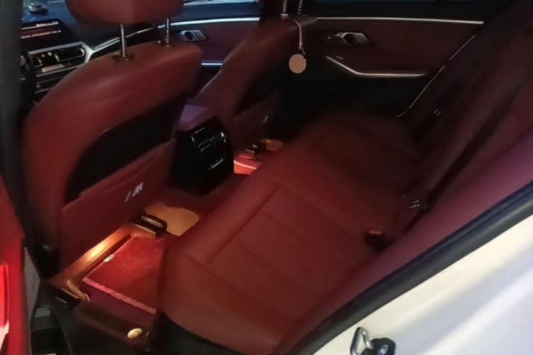 BMW 3 Series 2022 #17 BMW 3 Series 2022 car image #17