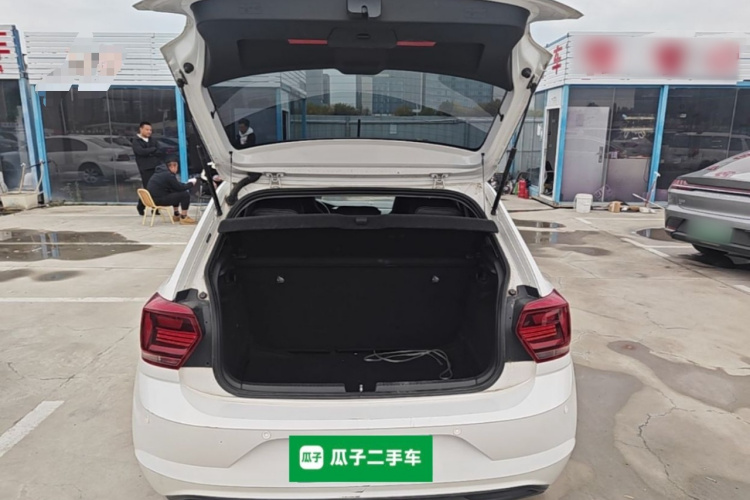 Volkswagen Polo 2021 car image #19